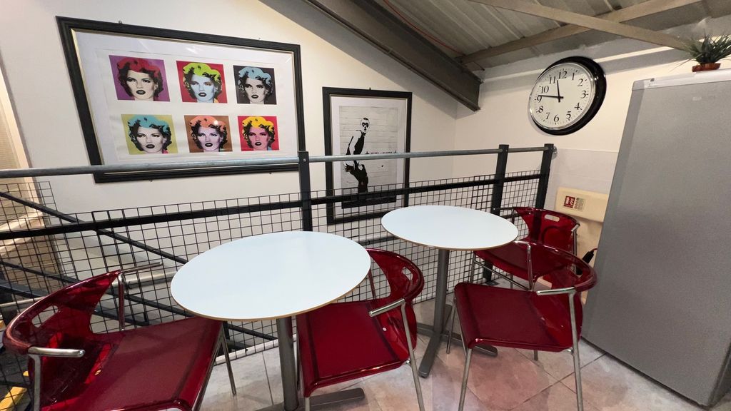 Property photo 3 of 13