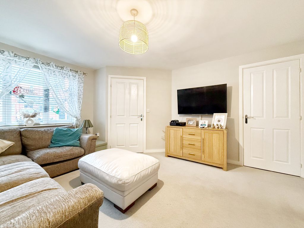 Property photo 2 of 22 Img_8925