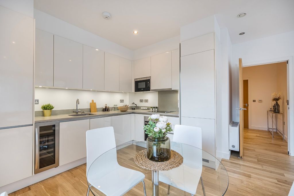 Property photo 1 of 15 Picture No. 33