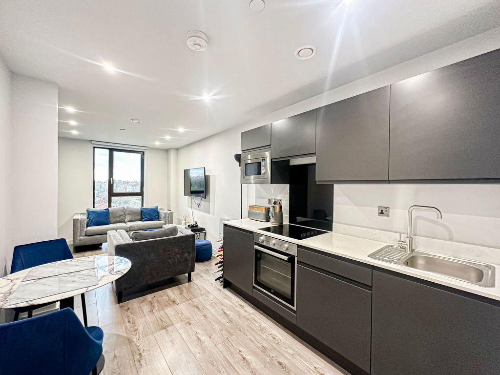 Property photo 2 of 16