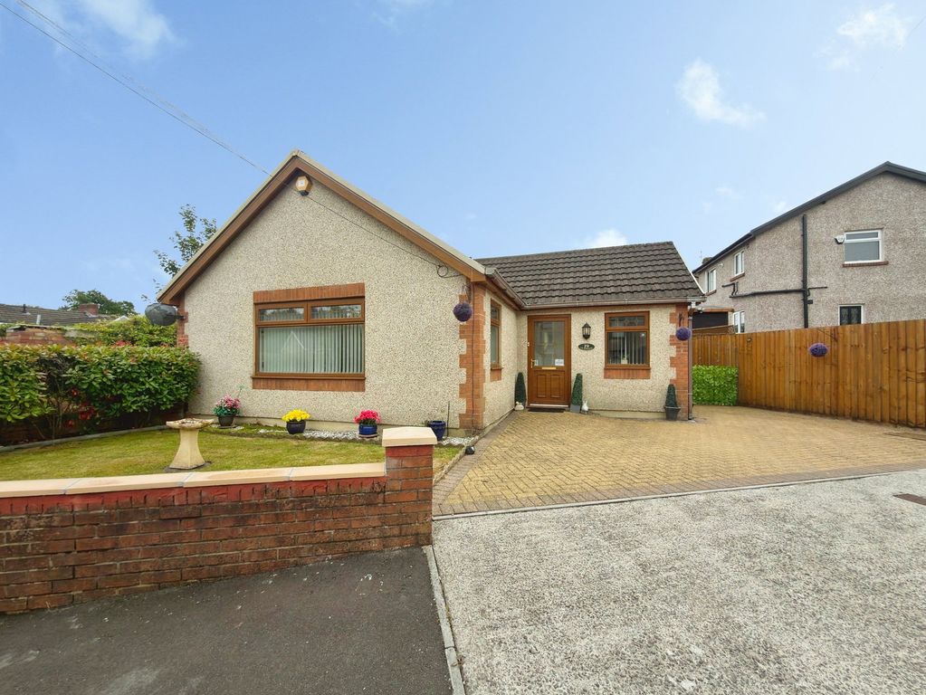Property photo 1 of 29