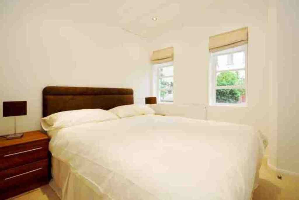 Property photo 2 of 3 Bedroom 1