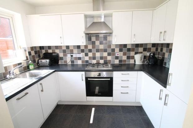 Property photo 3 of 5 Kitchen