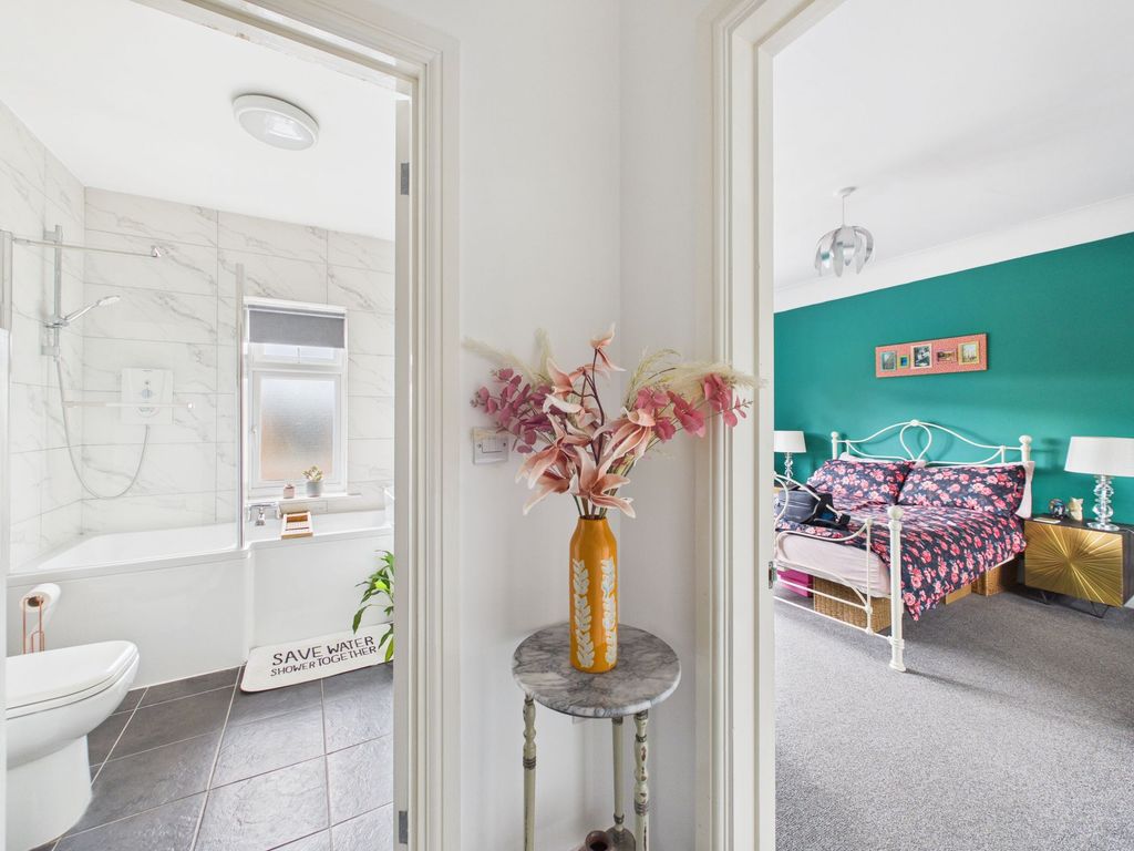 Additional image 8 of 2 bed flat for saleKingswood House, Pelham Road, Carrington, Nottingham NG5