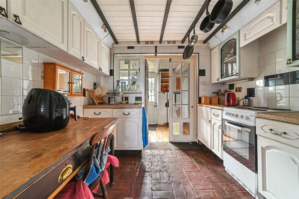 Property photo 2 of 12 Picture No. 03