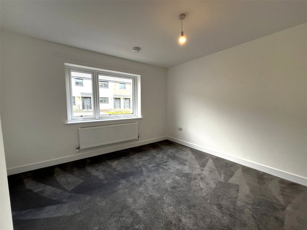 Property photo 3 of 10 Picture No. 22