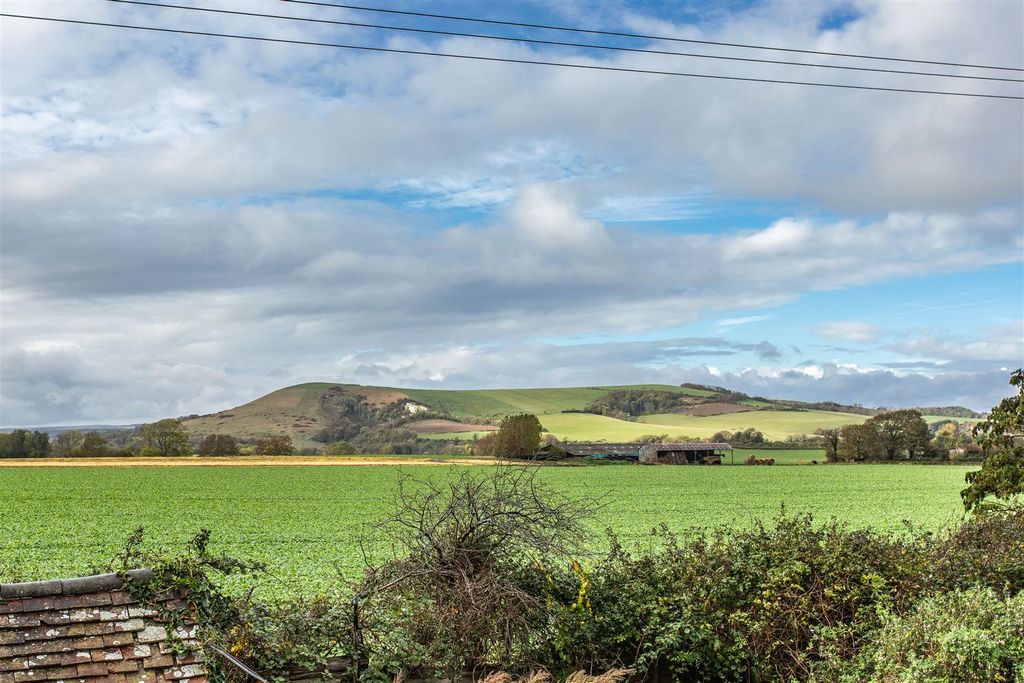 Property photo 2 of 30 44B Bostal Road27.Jpg