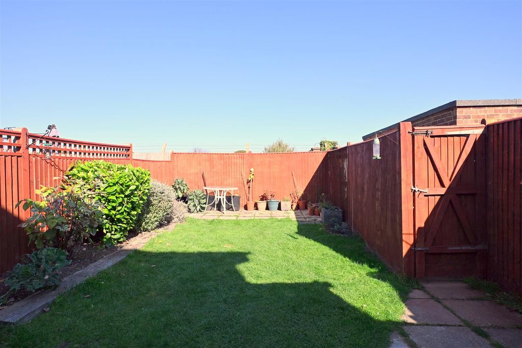 Property photo 2 of 15 Rear Garden