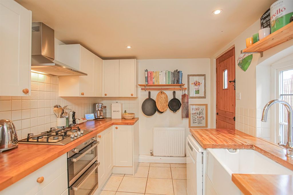 Property photo 3 of 18 Img_1740.Jpg