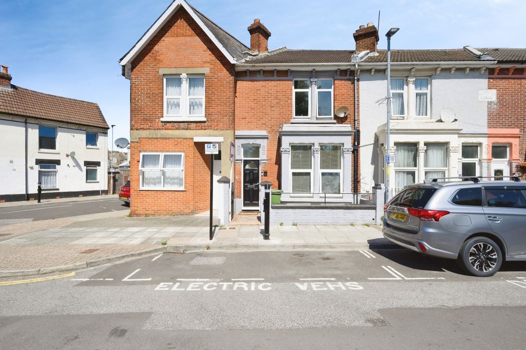 Property photo 1 of 20 Pbox-Img.Jpg