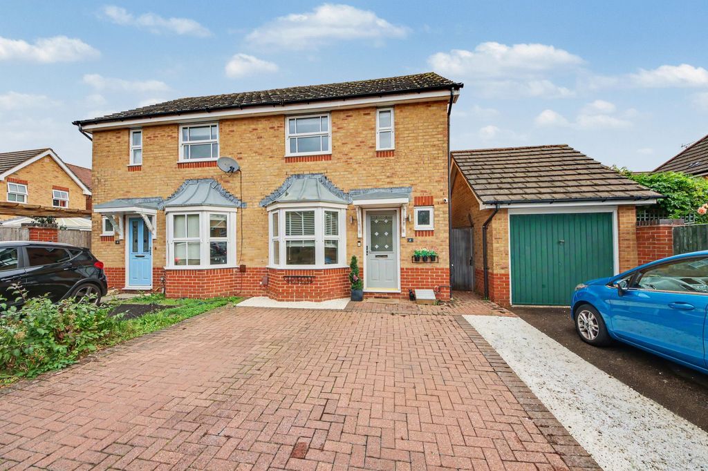 Property photo 3 of 11