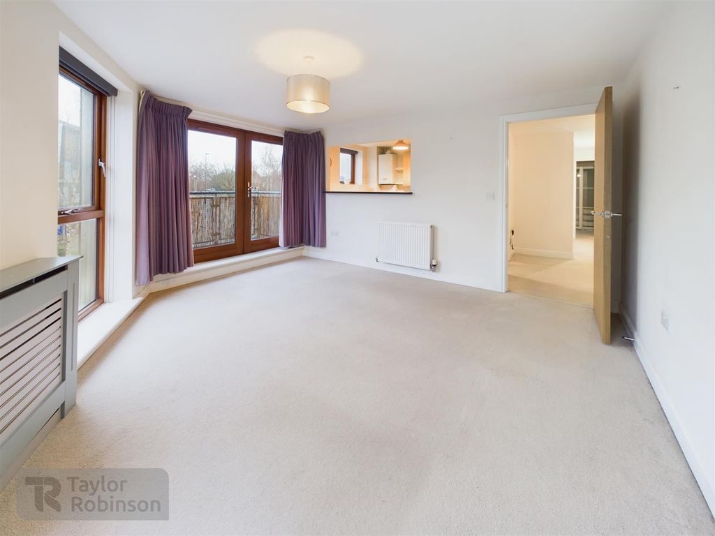 Property photo 3 of 12 Cam02600G0-Pr0397-Still012.Jpg