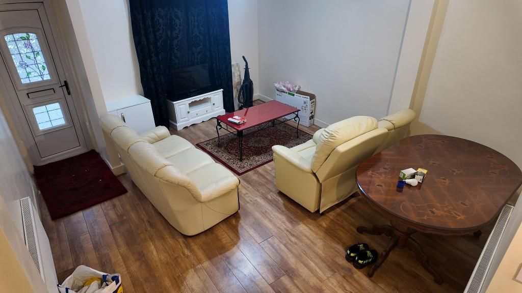 Property photo 2 of 9 Photo 2