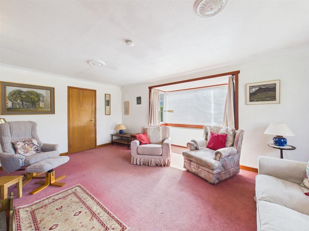 Property photo 3 of 25 Cam03924G0-Pr0029-Still002.Jpg