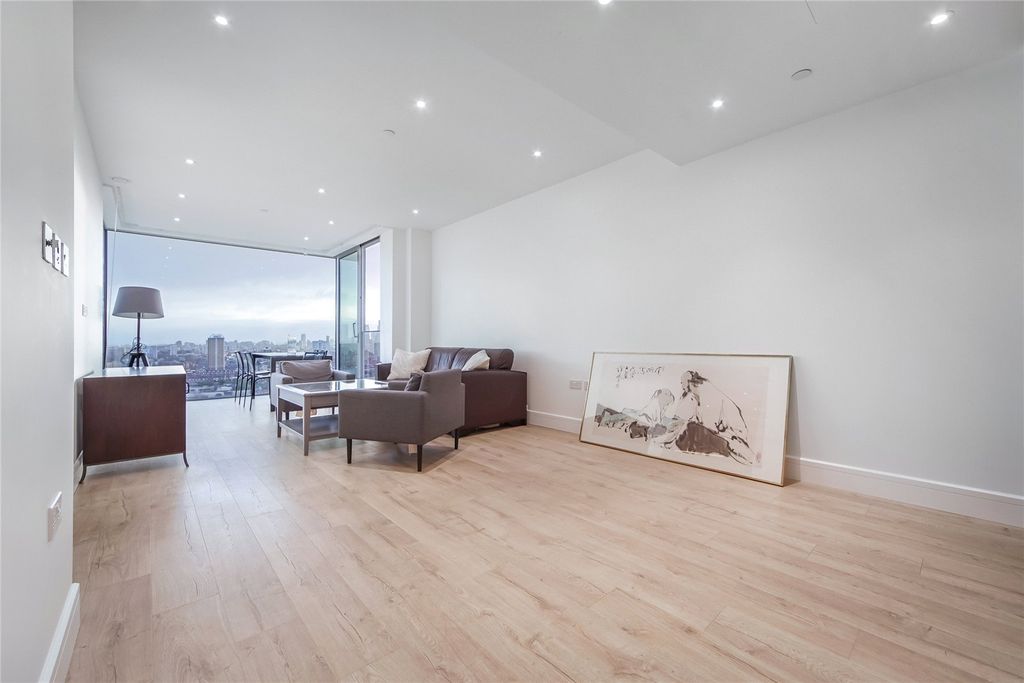 Property photo 2 of 11 Picture No. 26