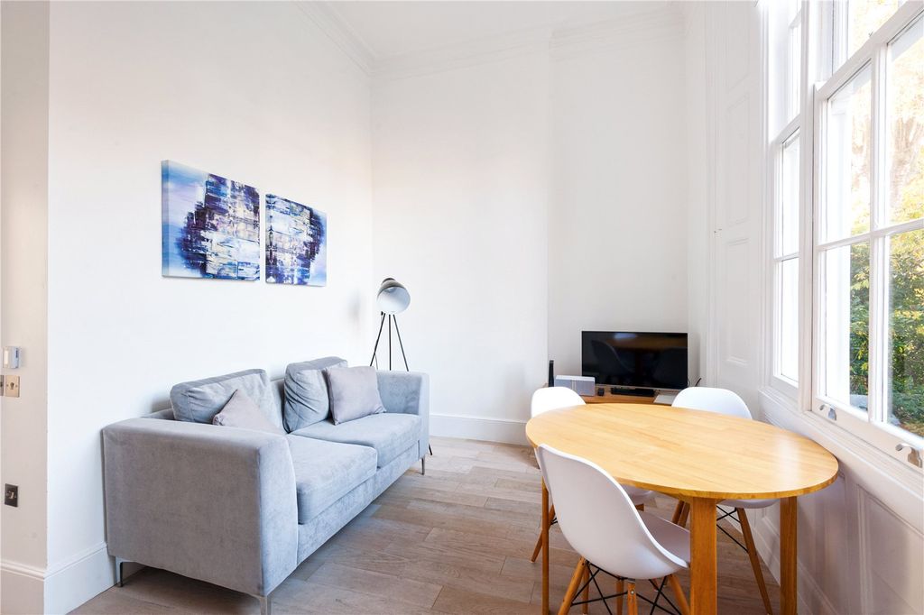 Property photo 2 of 5 Picture No. 04