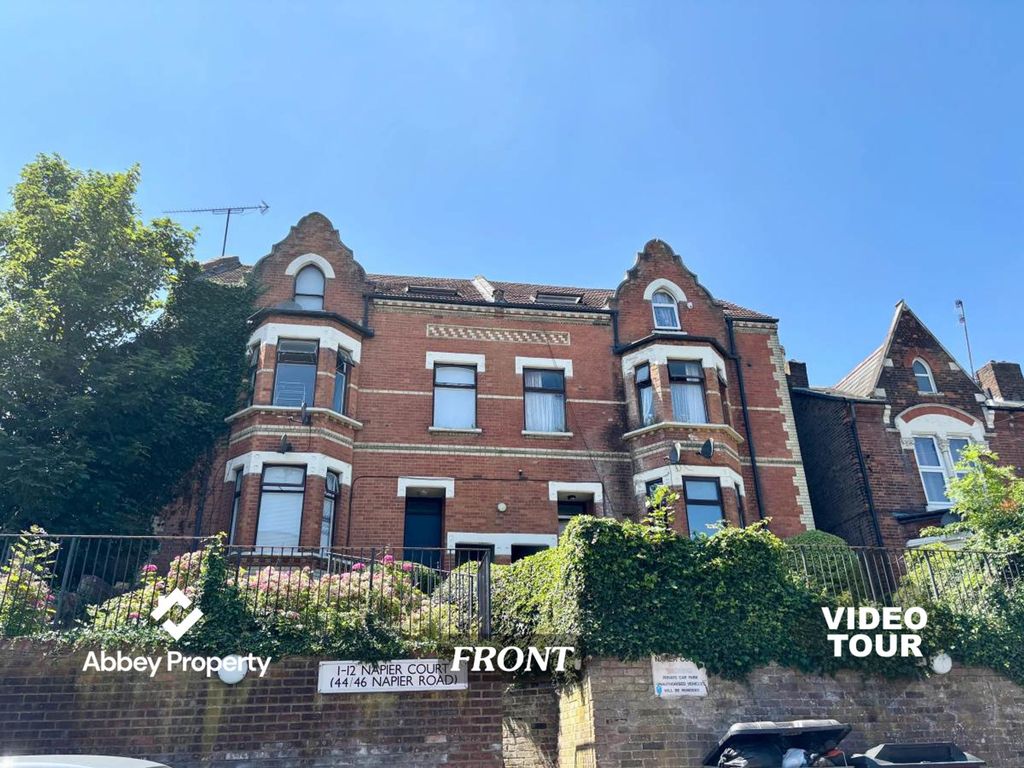 Property photo 2 of 12