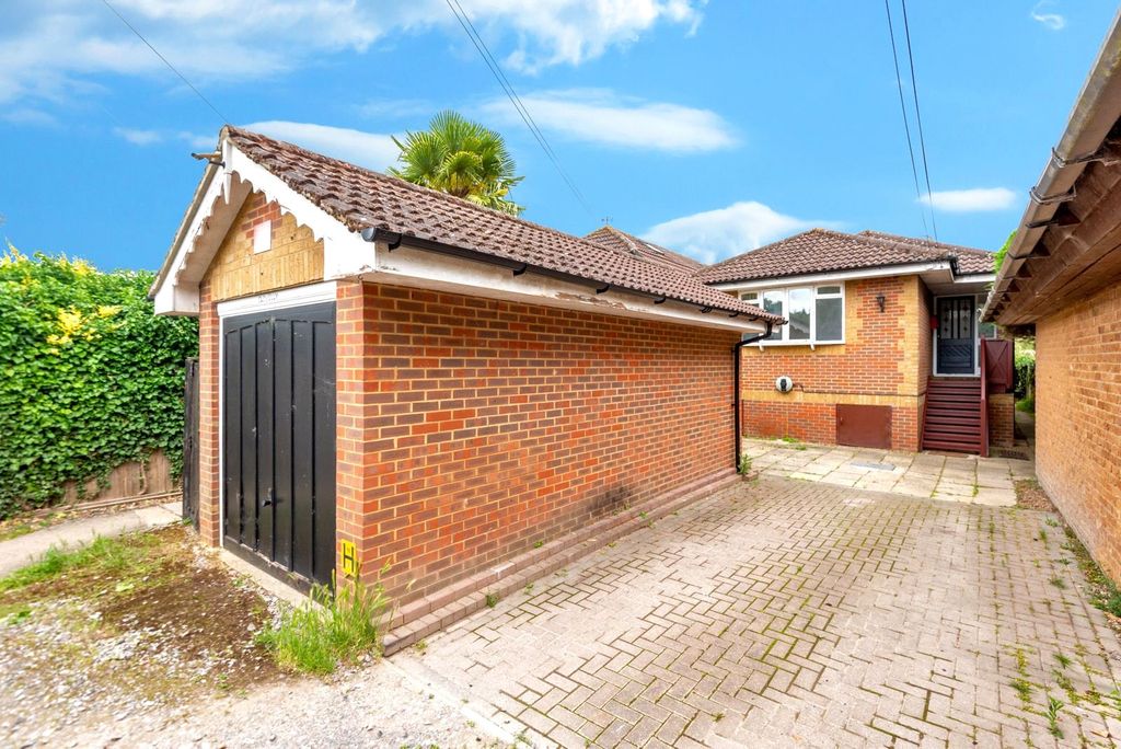 Property photo 2 of 17 Picture No. 46
