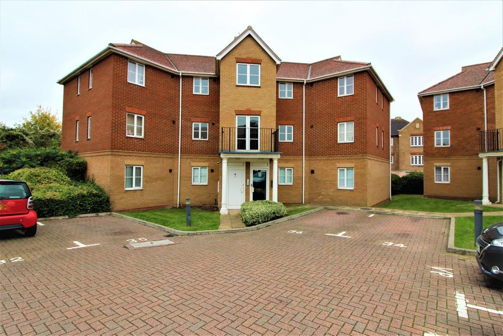 Property photo 1 of 11