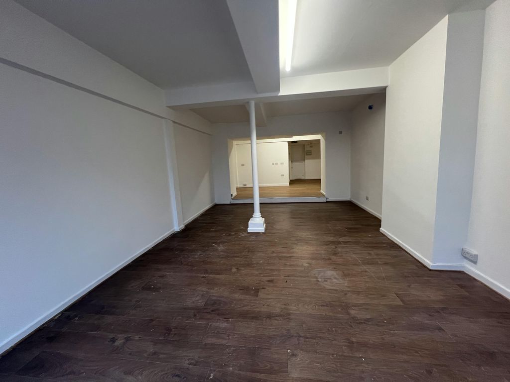 Property photo 3 of 9 Img_5075.Jpeg