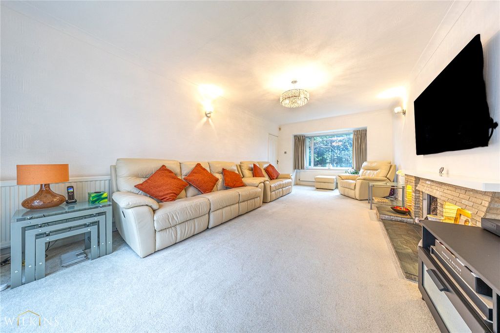 Property photo 3 of 31 Picture No. 16