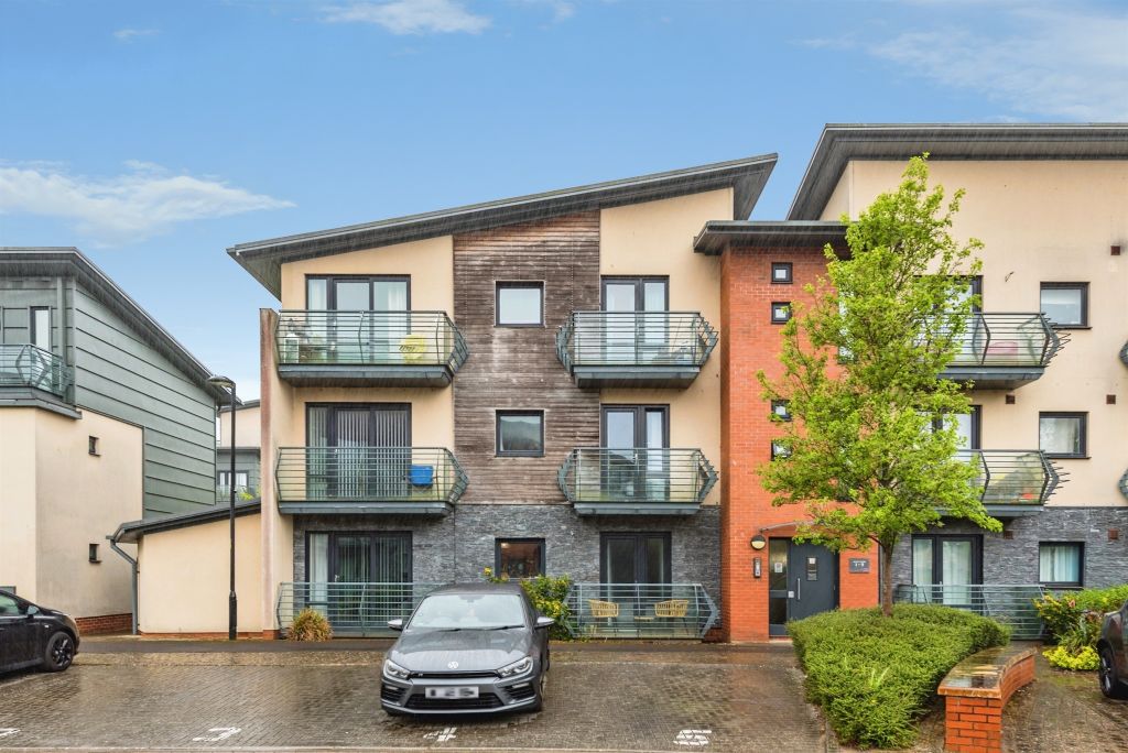 Property photo 1 of 13