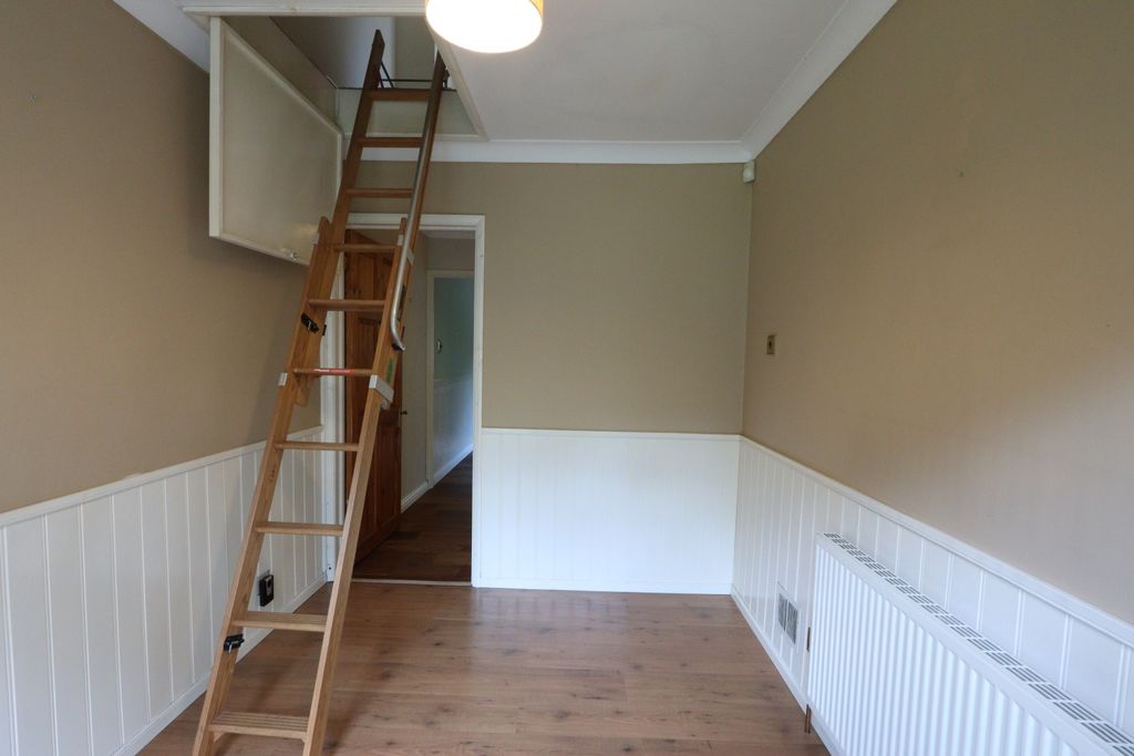 Property photo 3 of 17 Image 3