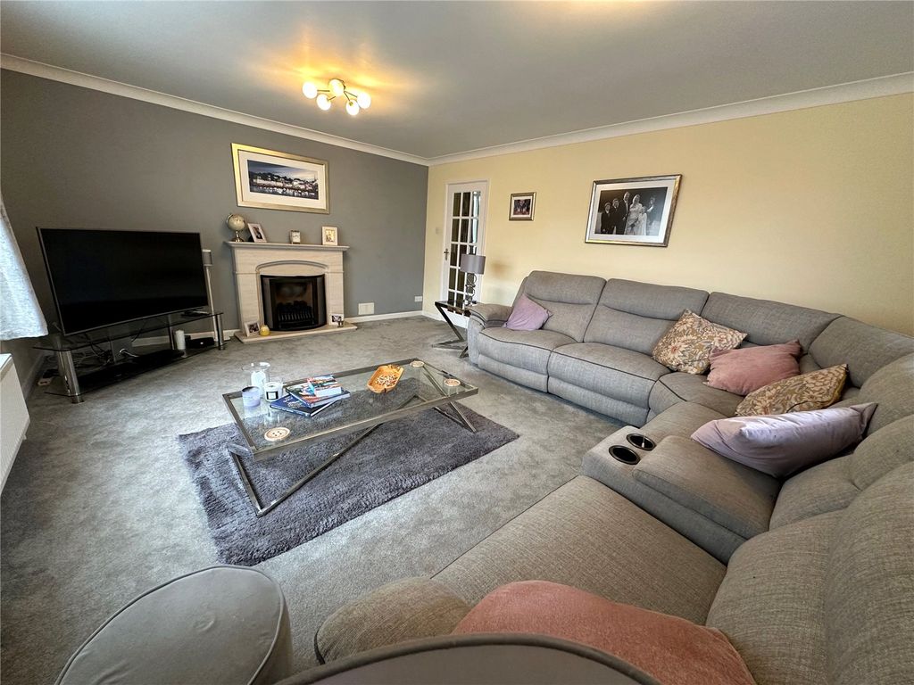 Property photo 3 of 14 Picture No. 13