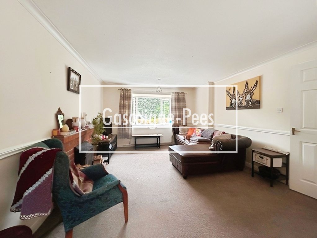 Property photo 3 of 10