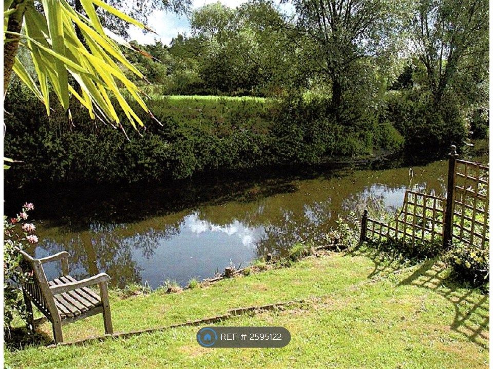 Property photo 1 of 11 Riverside