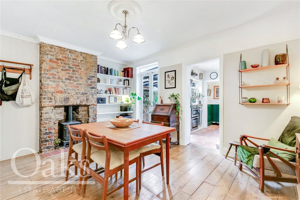 Property photo 2 of 12 Picture No. 03