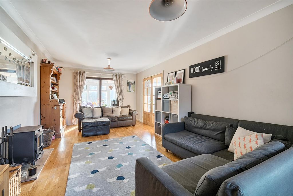 Property photo 3 of 22 1383534-13-692Ed2Fadbb86.Jpg