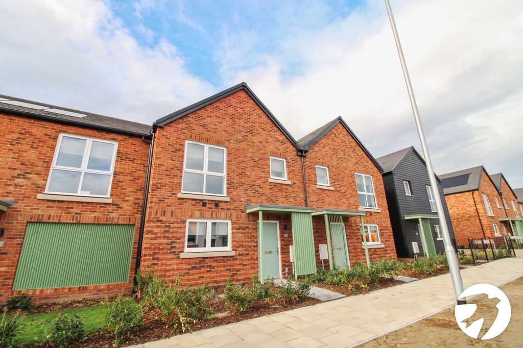 Property photo 1 of 9 Picture No. 02