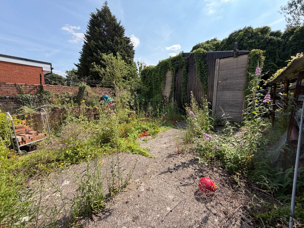 Property photo 3 of 6
