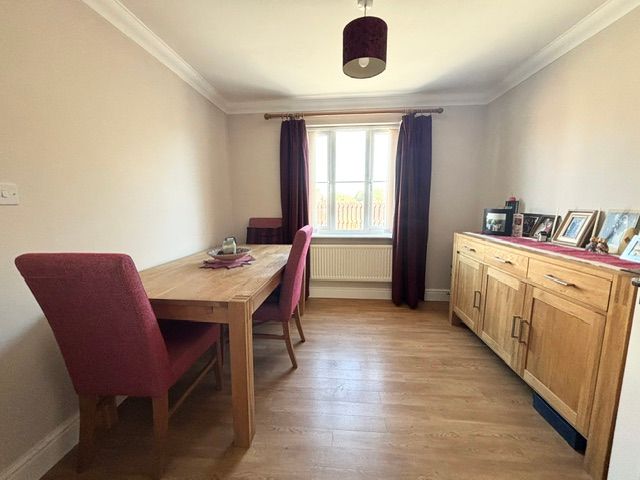 Property photo 3 of 18 Dining Room
