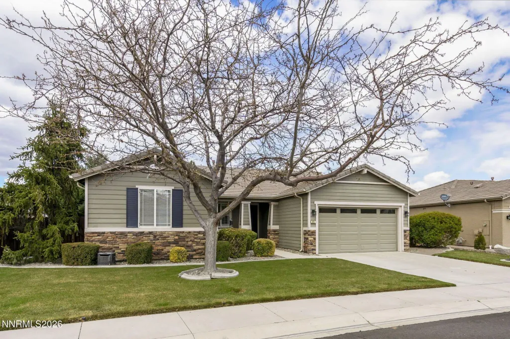 Property photo 1 of 30