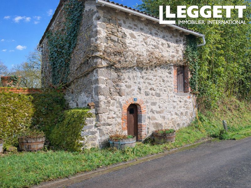 Property photo 3 of 10