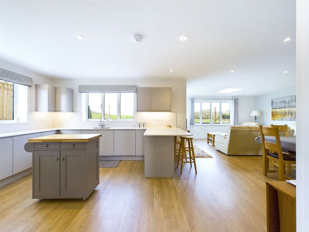 Property photo 2 of 14 Open Plan Living