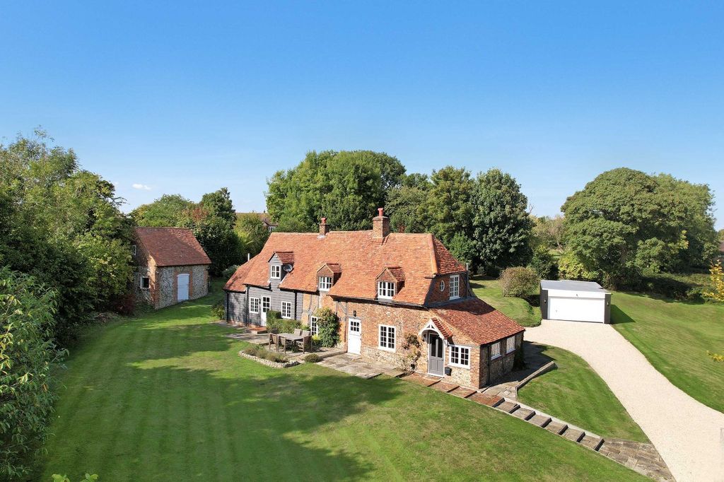 Property photo 1 of 32 Picture No. 27