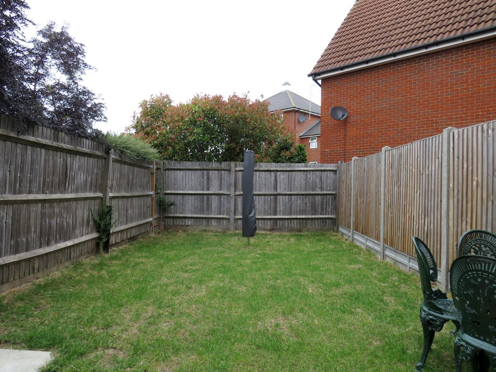 Property photo 3 of 9 Garden