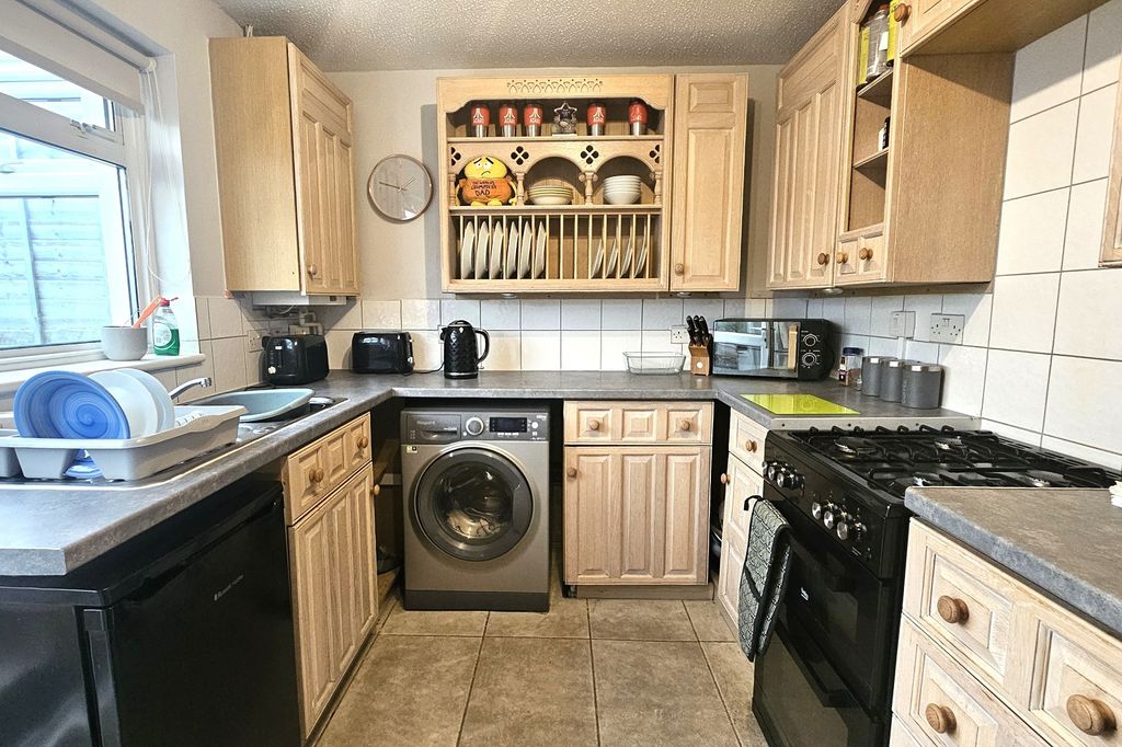 Property photo 3 of 8 Not Specified