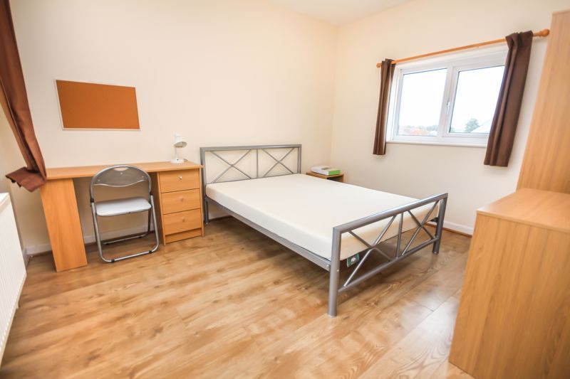 Additional image 15 of 6 bed semi-detached house to rentWallisdown Road, Student House BH12