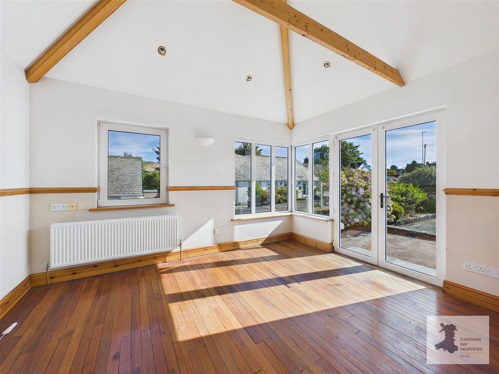 Property photo 3 of 34 Sun Room