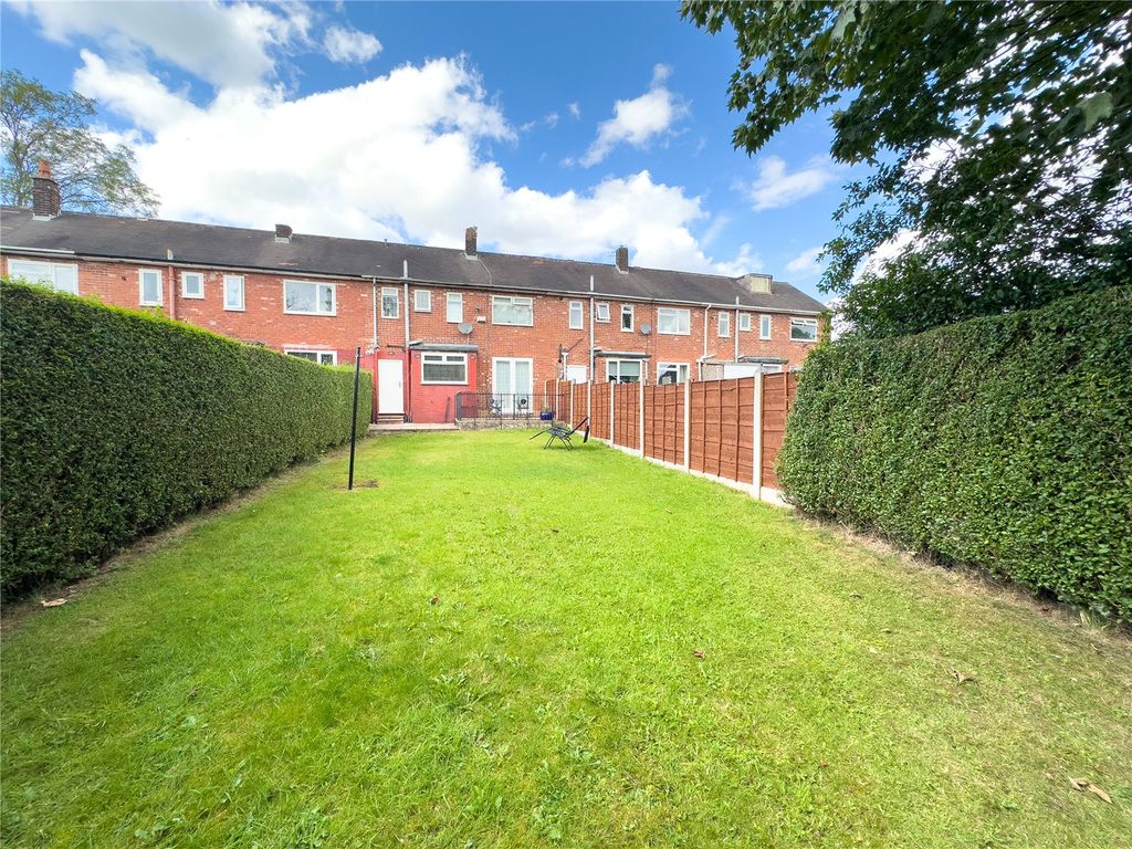 Property photo 3 of 23 Picture No. 12