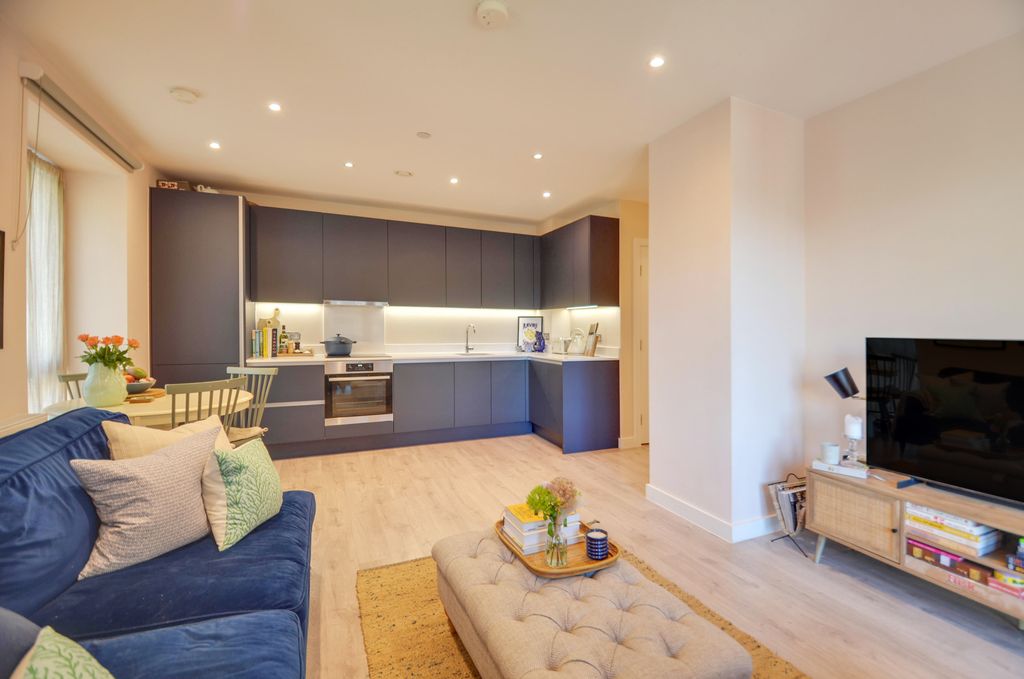 Property photo 2 of 18 Open Plan Living Room (2).Jpg