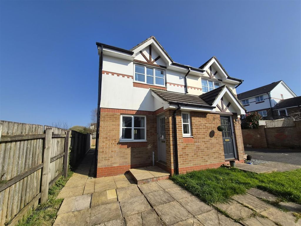 Property photo 1 of 14 Main Photo.Jpg