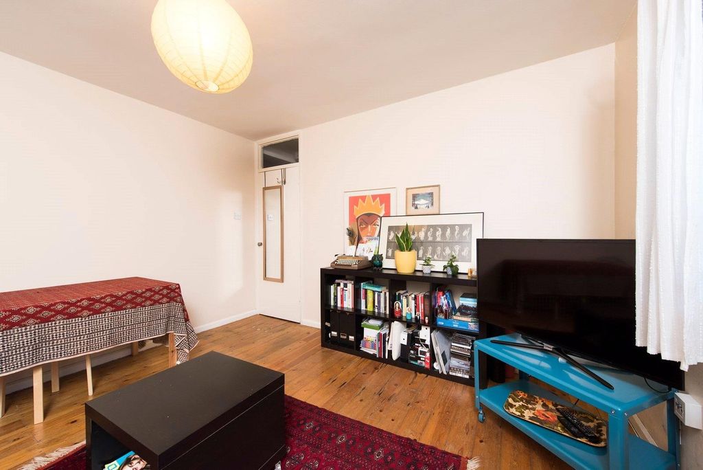 Property photo 2 of 6 2