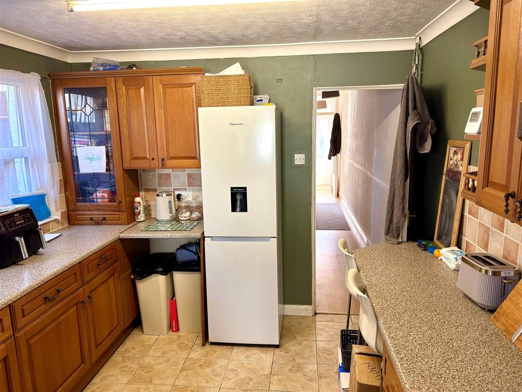 Property photo 2 of 10 12.Jpg