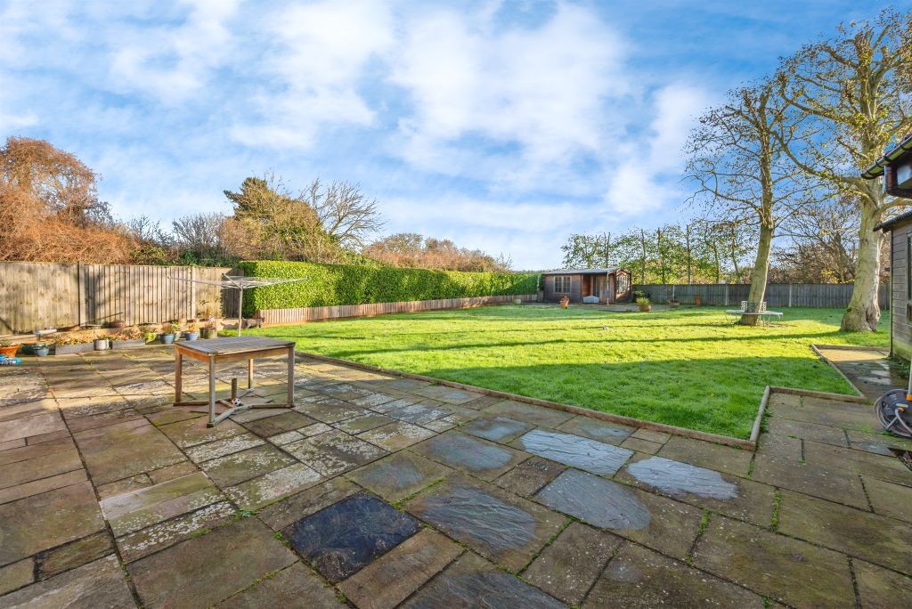 Property photo 3 of 25