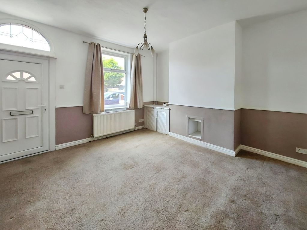 Property photo 3 of 11 Picture No. 15